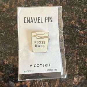FIGS enamel pin "FLOSS BOSS"